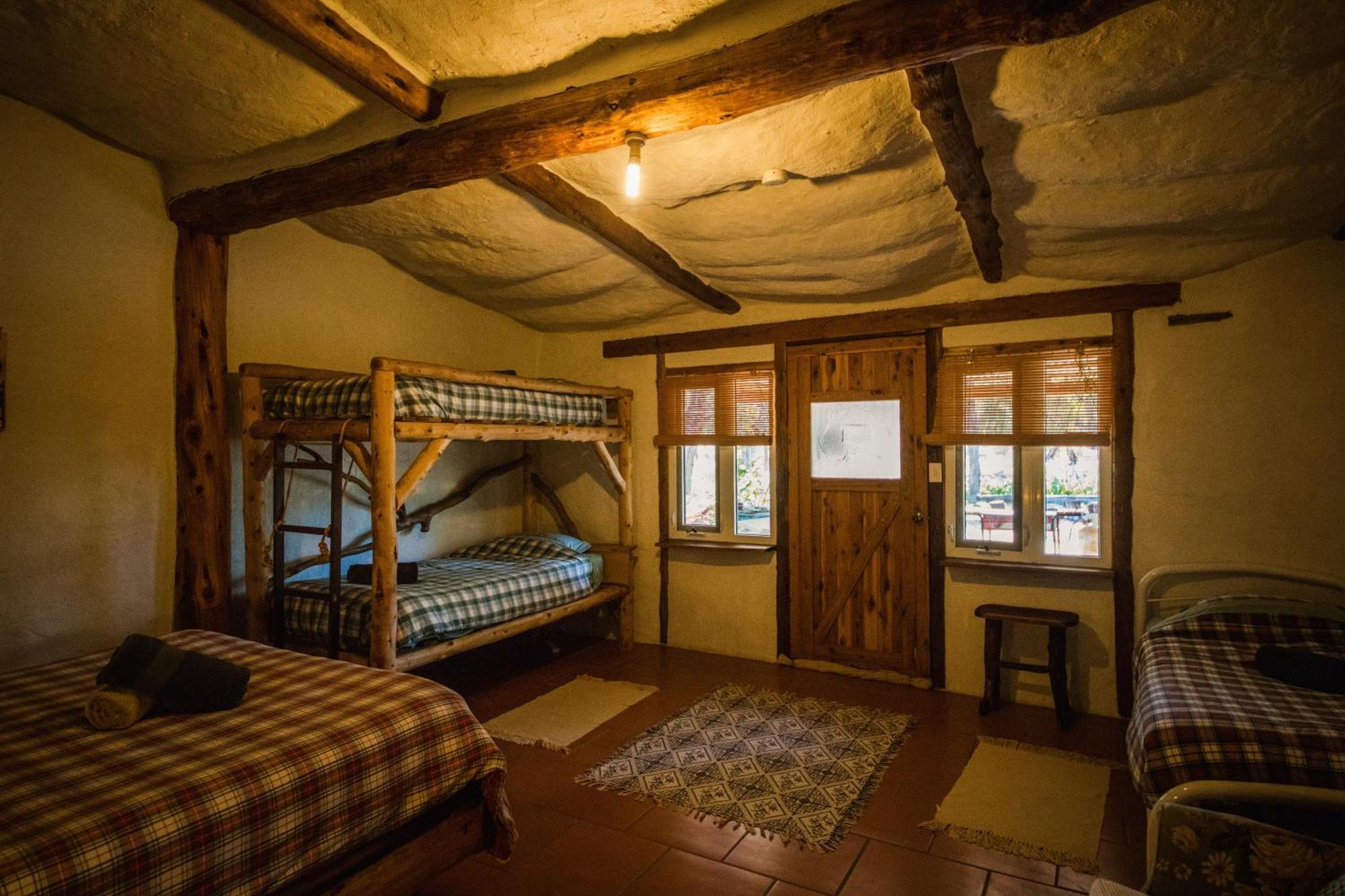 Pilliga Pottery Creative Farmstay Coonabarabran Chambre photo